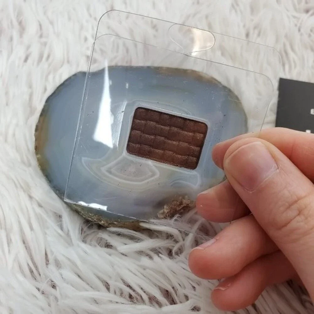 NEW Doucce Freematic Eyeshadow - Ariana